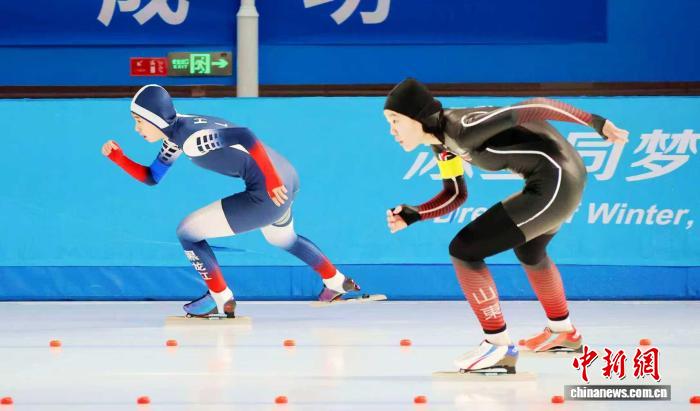 2025-2026赛季全国速滑青年锦标赛在黑龙江速滑馆