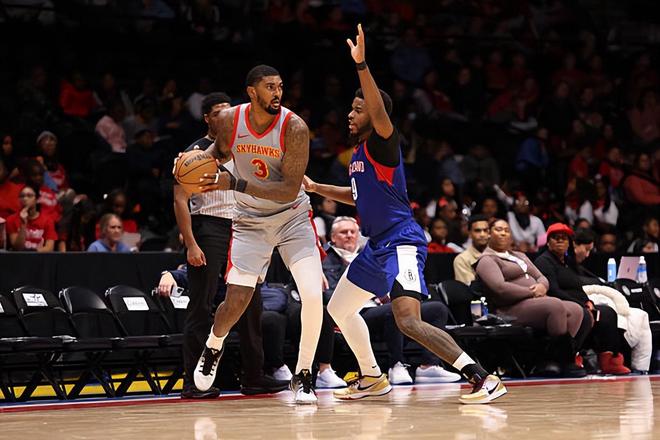 南湾湖人轻取撕裂城混音 马利克-威廉姆斯两双引