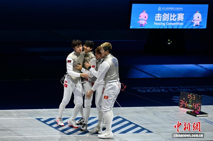 粤港澳全运会历史性时刻：香港击剑队首次夺得