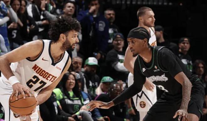 NBA季后赛首轮激战：雷霆横扫马刺逆转，森林狼